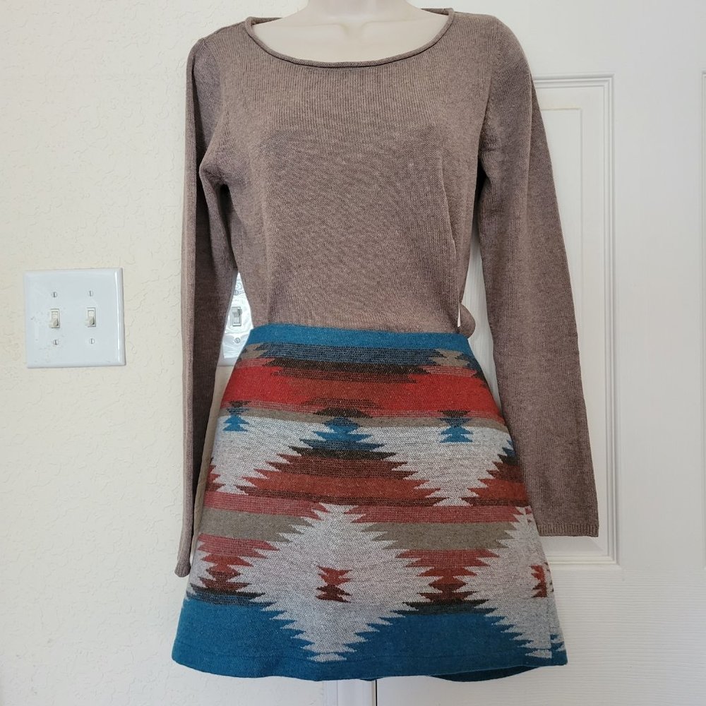 American Eagle Outfitters Winter Mini Skirt Size 8